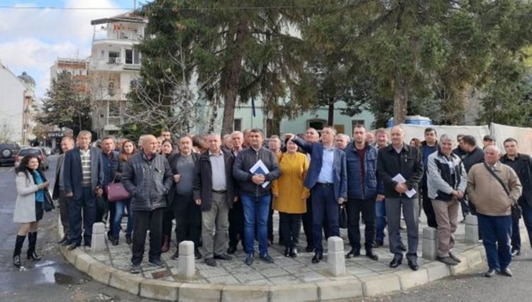 Кърджали се тресе от протести, ДПС притиска правителството