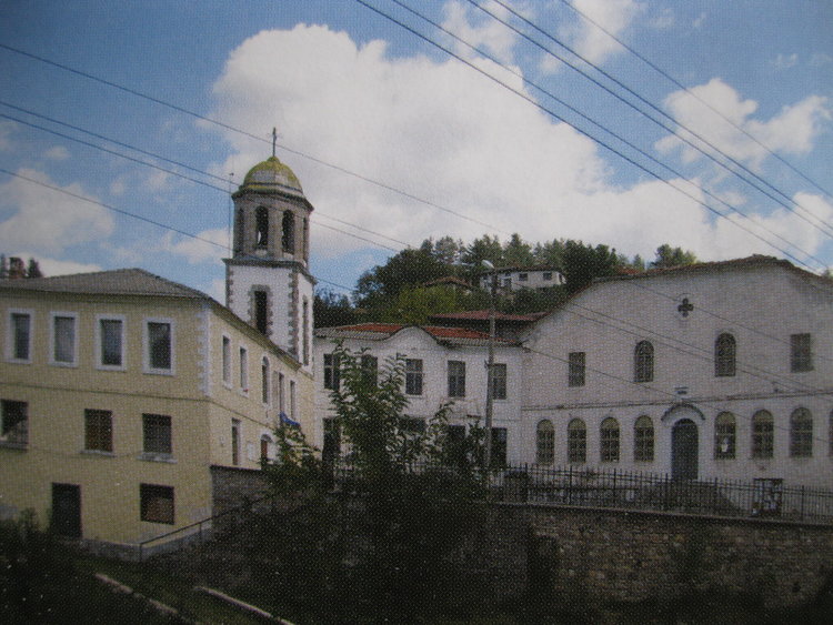 Посрещат Деня на християнското семейство с тържествена литургия в единствения храм "Въведение Богородично" 