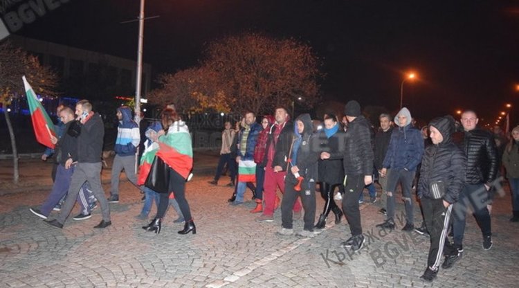 Кърджалийци рипнаха срещу властта, протестно шествие обиколи града