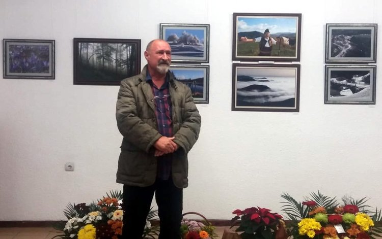 Сашо Сарандалиев с изложба "40 от 60"