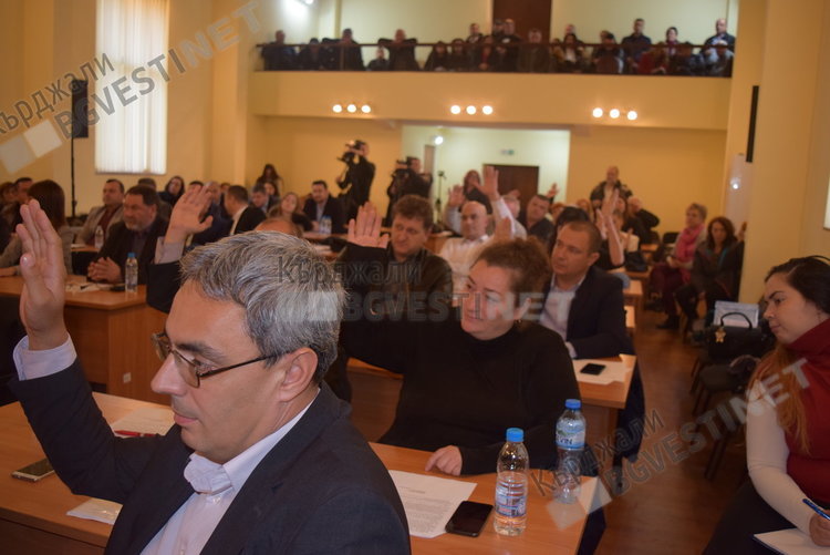 Милко Багдасаров подкрепи кмета за цесия за сметосъбирането, опозицията гласува против