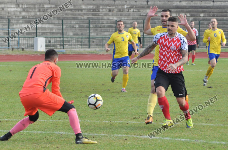 Хасково победи Димитровград с 2:0 в областното футболно дерби