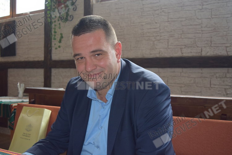 Никола Чанев