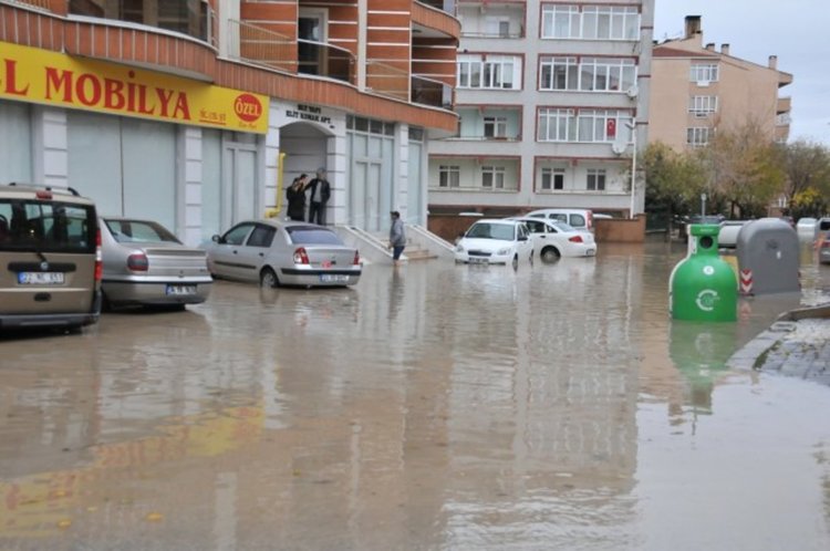 Одрин е под вода!