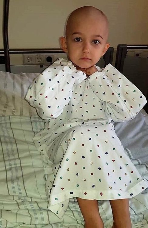 Малката Ева очаква нашата подкрепа, благотворителните изяви продължават