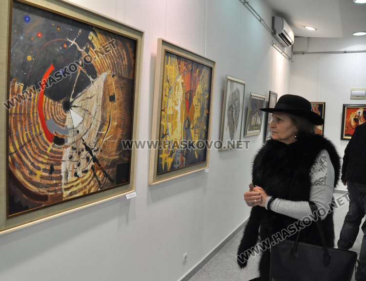 Владо Запрянов с „55“ в галерия „Форум“