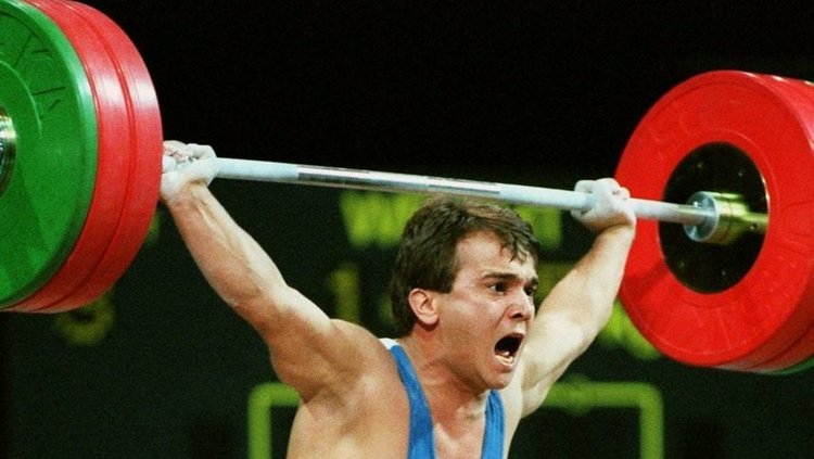 Филм за живота на легендарния щангист Наим Сюлейманоглу