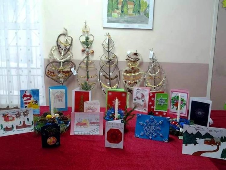 Конкурс за сурвачкa обяви Общинският детски център в Ардино