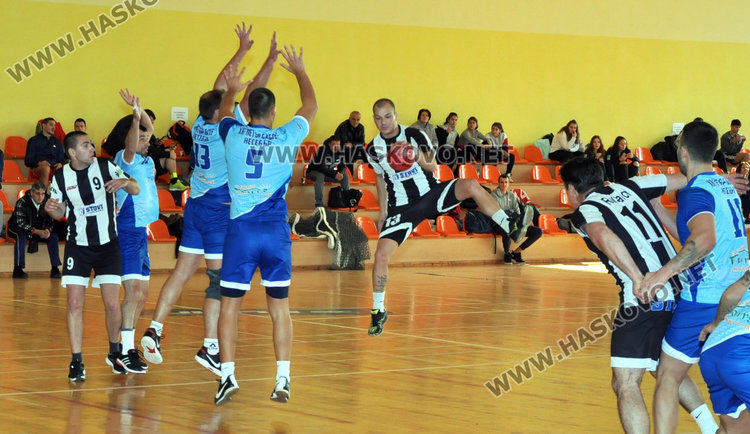 Хандбалистите на „Асти” есенен първенец в държавния шампионат 