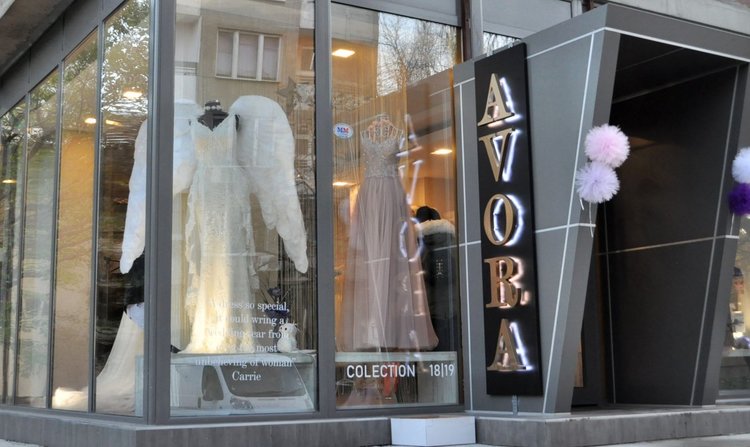 Откриха първия дизайнерски магазин AVORA в Хасково