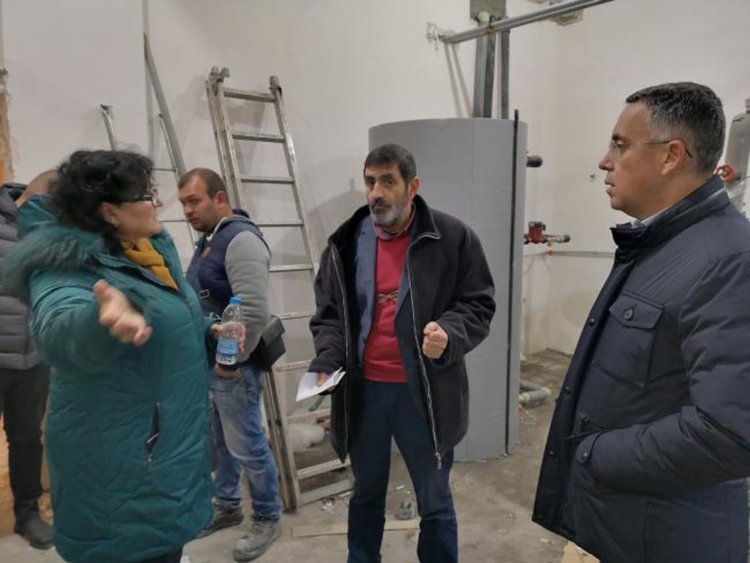 Приключва ремонтът в СУ „Отец Паисий”, на 10 декември обновеното училище отваря врати за своите ученици