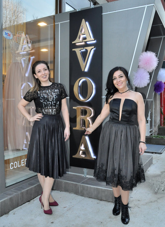 Откриха първия дизайнерски магазин AVORA в Хасково