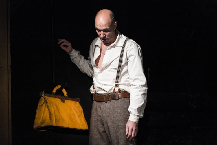 Отлагат представлението на "Чамкория" в РДТ "Николай Хайтов" в Смолян