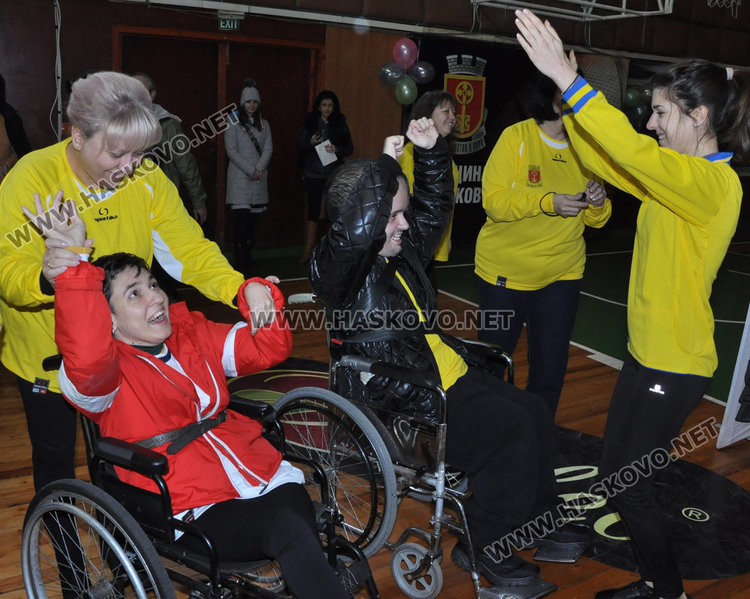 Забавления, игри и концерт за деца в Деня на хората с увреждания