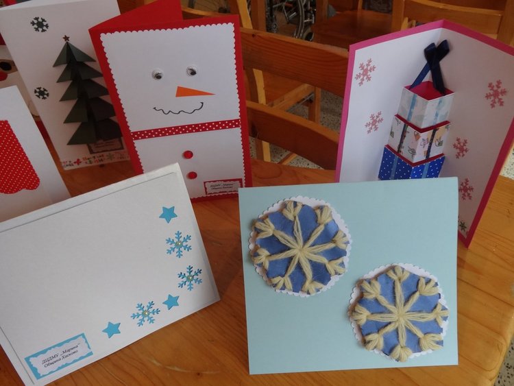 Елхички срещу честитки в детските градини в Хасково