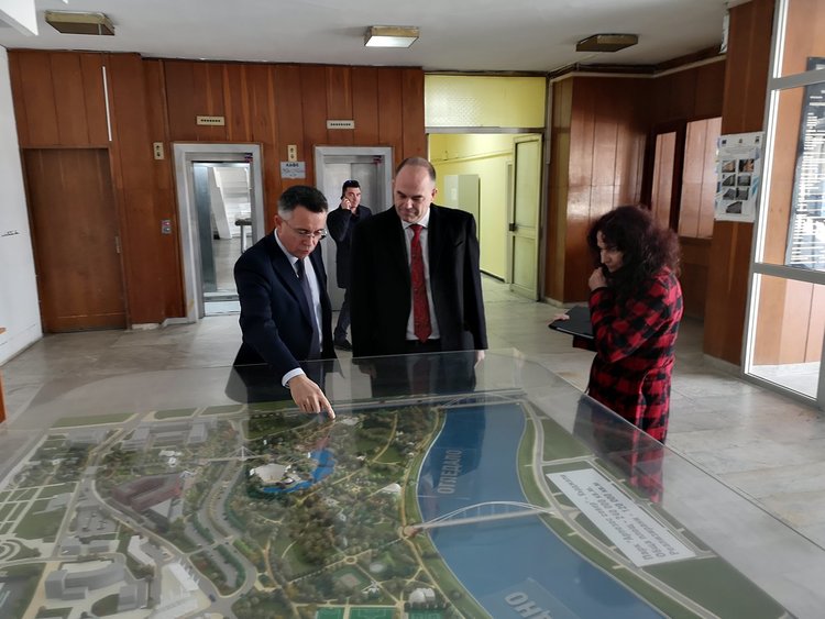 Английски дипломат гостува в Община Кърджали