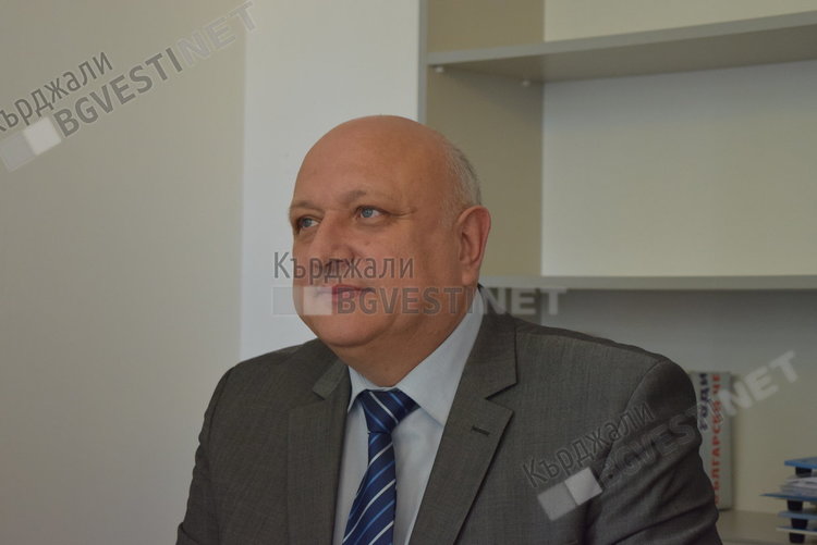 Проф.Тодор Черкезов