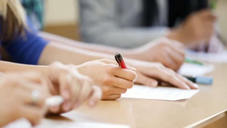 Трима директори на училища издържаха конкурса на РУО