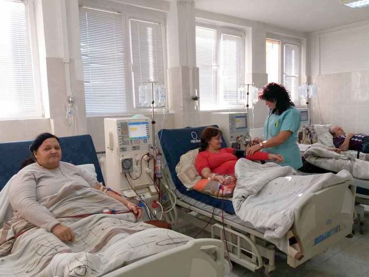 С четвърт милион лева купуват нова апаратура за отделението по хемодиализа в Смолян