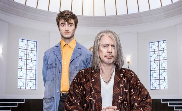 Даниел Радклиф в ролята на ангел, Стив Бушеми - Бог в „Miracle Workers“ (трйлър)