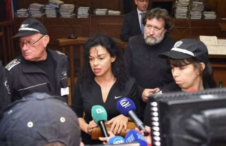 Над 10 000 души са пострадали от Баневи