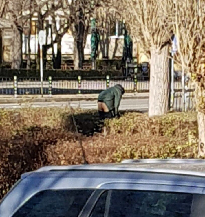 Камери всеки ден снимат някой да уринира в подлеза на „Раковски“