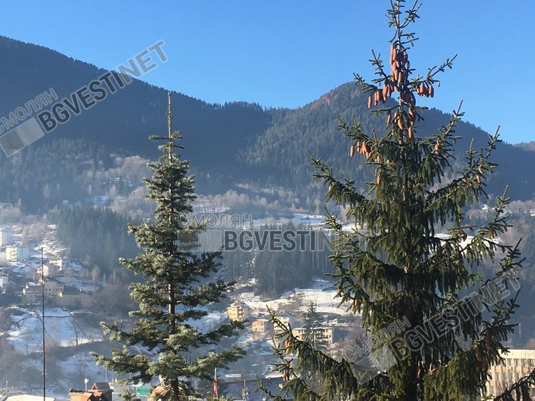 Мразовит вторник със северен вятър, слънце и снежец