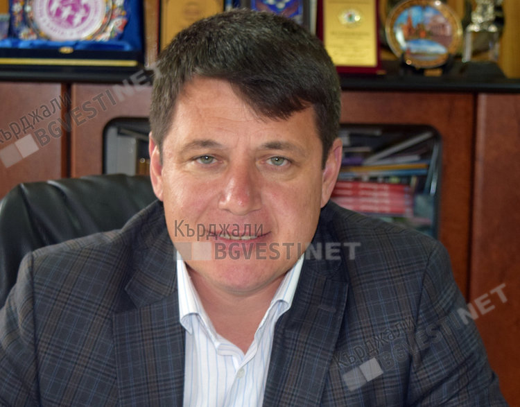 Ресми Мурад