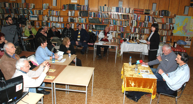 Петър Ванчев черпи с мъжки мед за „Атомната ракиджийница“