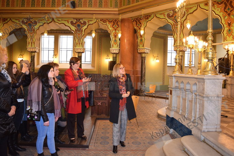 Софийската синагога отвори врати за деца от Кърджали, ден на признателност