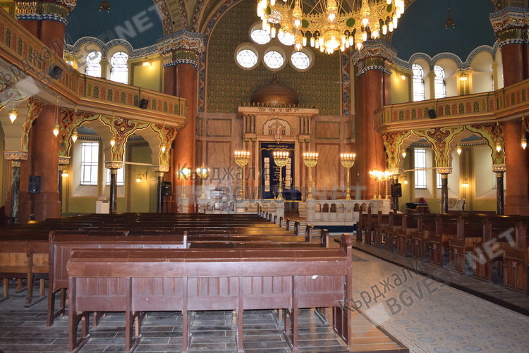 Софийската синагога отвори врати за деца от Кърджали, ден на признателност