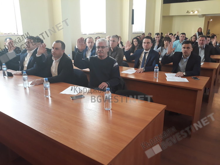 Гласуваха актуализация на Бизнес и инвестиционна програма на „Пазар на производителите-Кърджали"ЕАД