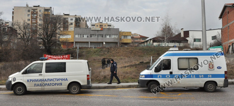 Зарязаха откраднат скутер в нива край Икономиката