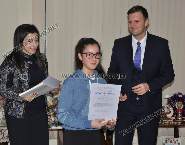 Хасковската Коледа сбъдна мечтата за две бебета на семейство от Любимец