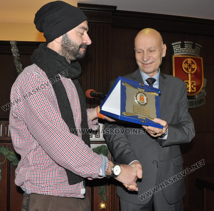 Тихомир и Емирджан спортисти на годината в Хасково, Слюдата – треньор №1