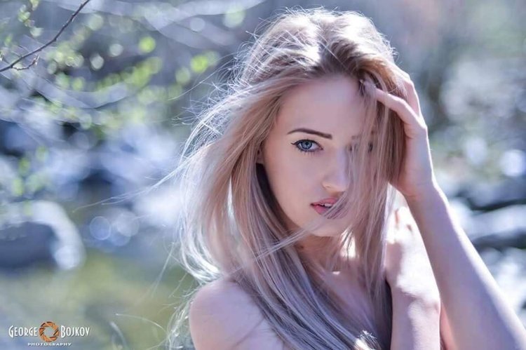 Красавица от Асеновград представя България на Miss Tourism World в Китай