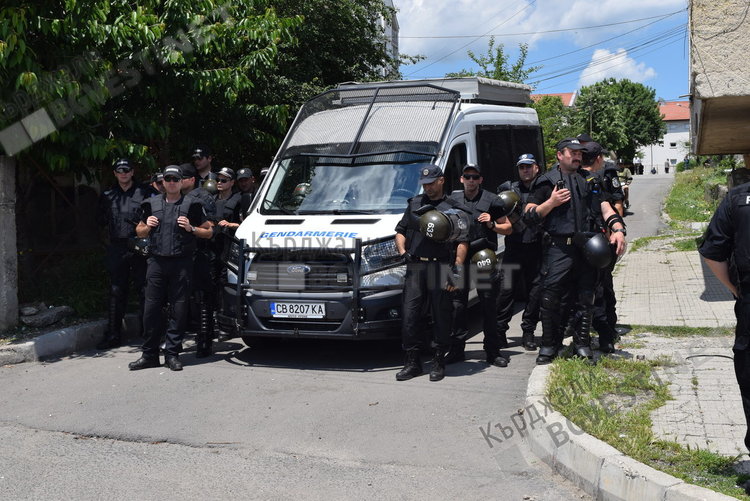 Полицията подхваща серия от специализирани операции в областта по празниците