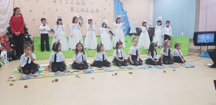 Коледни вълшебства в детска градина „Елхица“