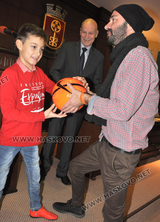 Тихомир и Емирджан спортисти на годината в Хасково, Слюдата – треньор №1