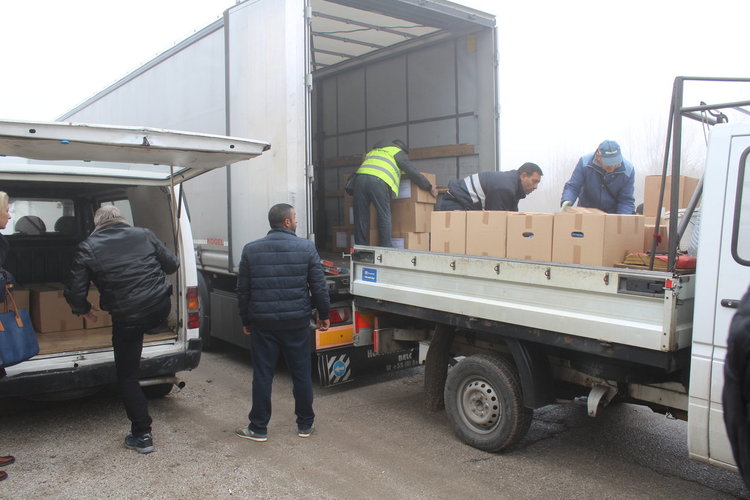 Деца в неравностойно положение в Хасково получиха дарение от сдружение в Белгия