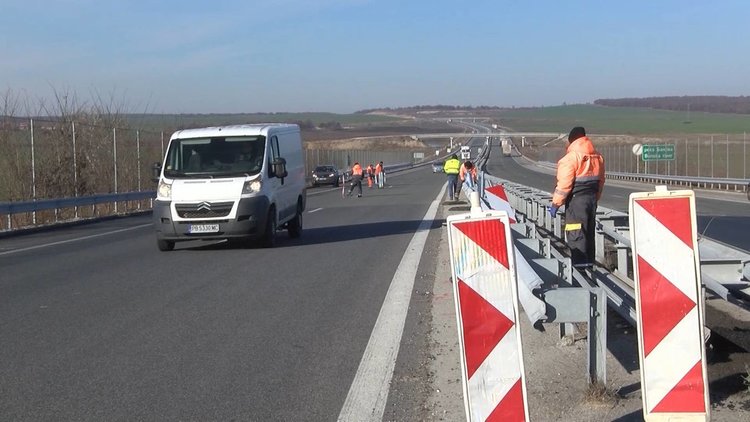 Въведена е временна организация на движението на АМ "Марица"