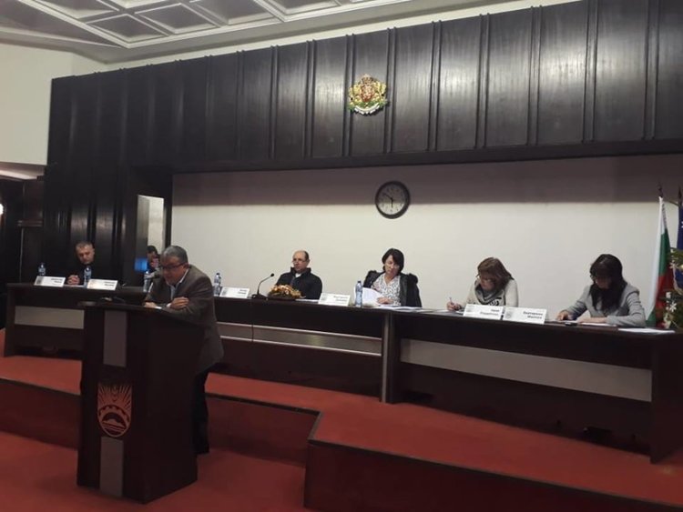 Без дебати премина последната сесия на Общински съвет за 2018