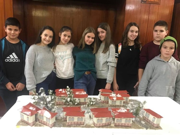 Златаровци дариха над 3000 лева от коледни инициативи и стоплиха много сърца