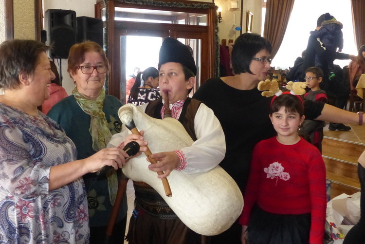 Гайдарят Димитър Дърмовнев откри празника за децата