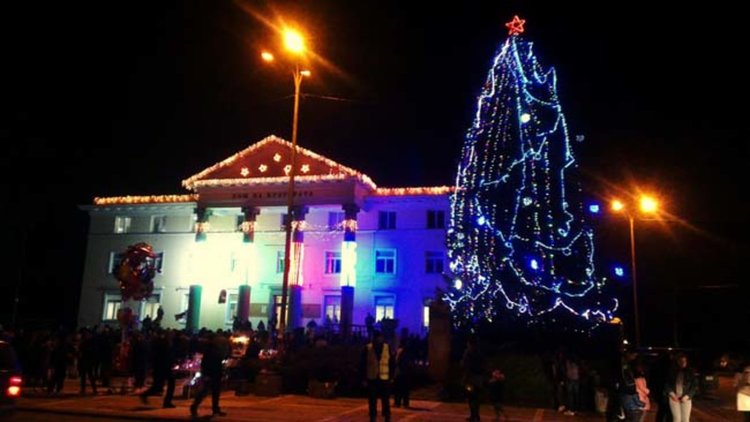 Община Кърджали организира новогодишен концерт