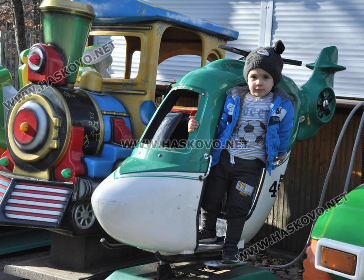 Хубавото време изкара хасковлии на Кенана