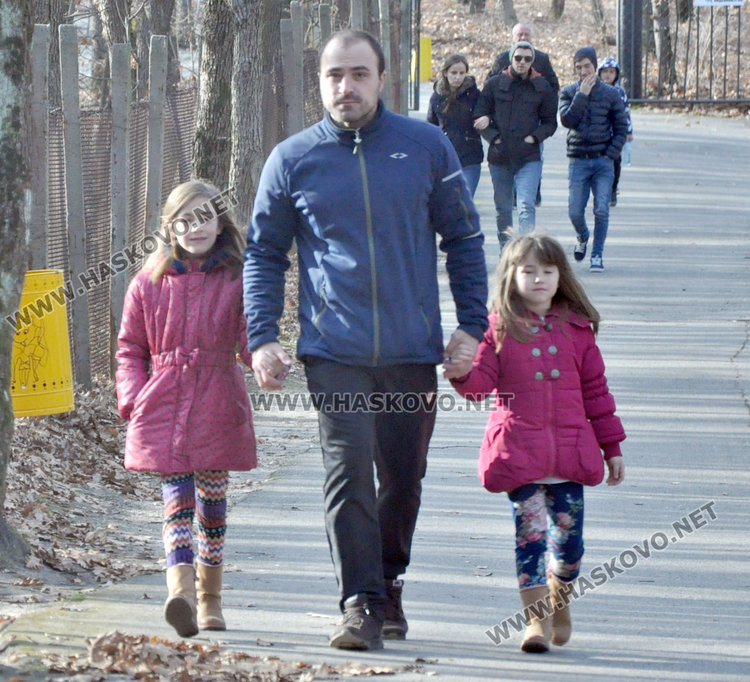 Хубавото време изкара хасковлии на Кенана