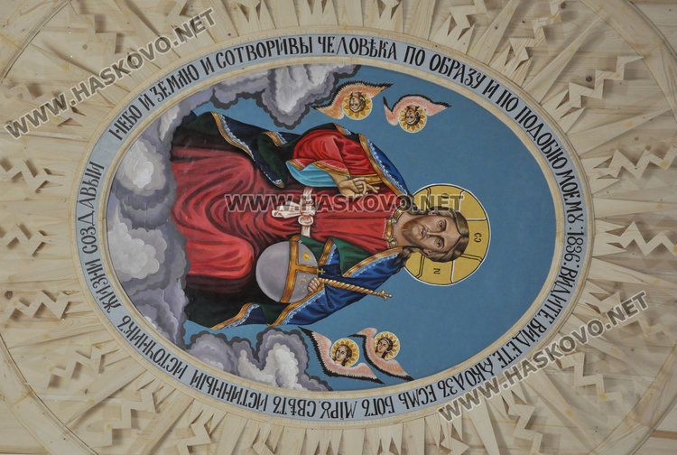 Дядо Николай служи в „Св.Богородица“ в целия й блясък на Ивановден