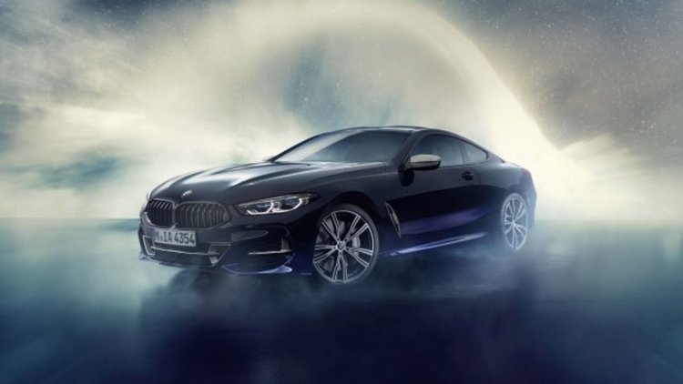 BMW показа 8-Series от друга планета