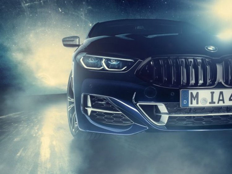 BMW показа 8-Series от друга планета